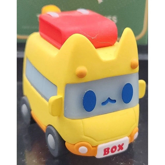 BOXCAT F.UN x RATOKIM Transport Series School Bus Mini Vinyl Figure - Picture 1 of 5